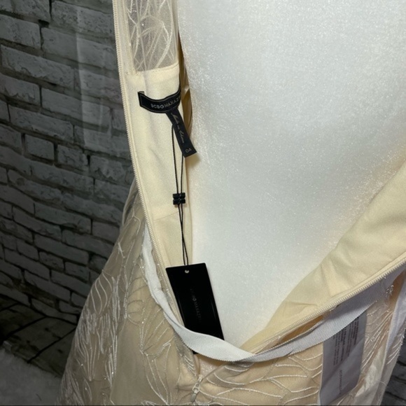 BCBG Off White Sheer Yoke MIDI Dress 4 - Picture 15 of 16